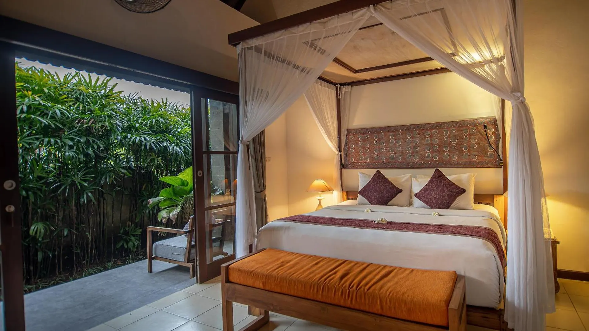 D'Legon Luxury Villas Ubud