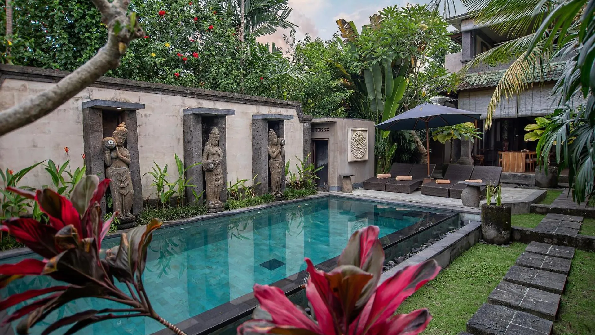 D'Legon Luxury Villas Ubud
