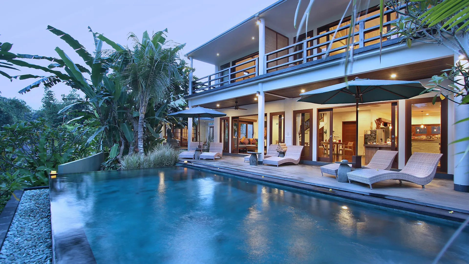 D'Legon Luxury Villas Ubud 0*,