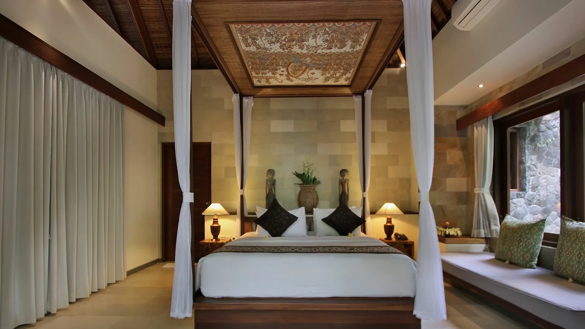 D'Legon Luxury Villas Ubud Indonesia