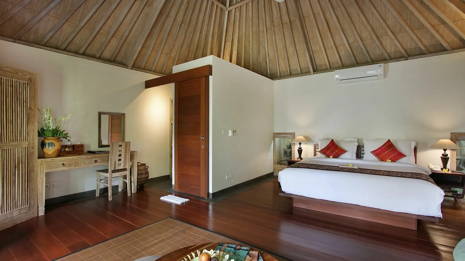 D'Legon Luxury Villas Ubud