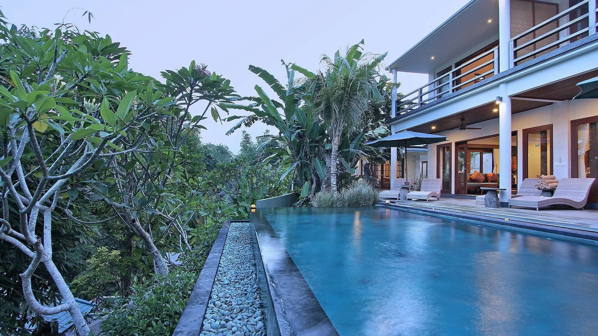 D'Legon Villas Ubud  Ubud (Bali)