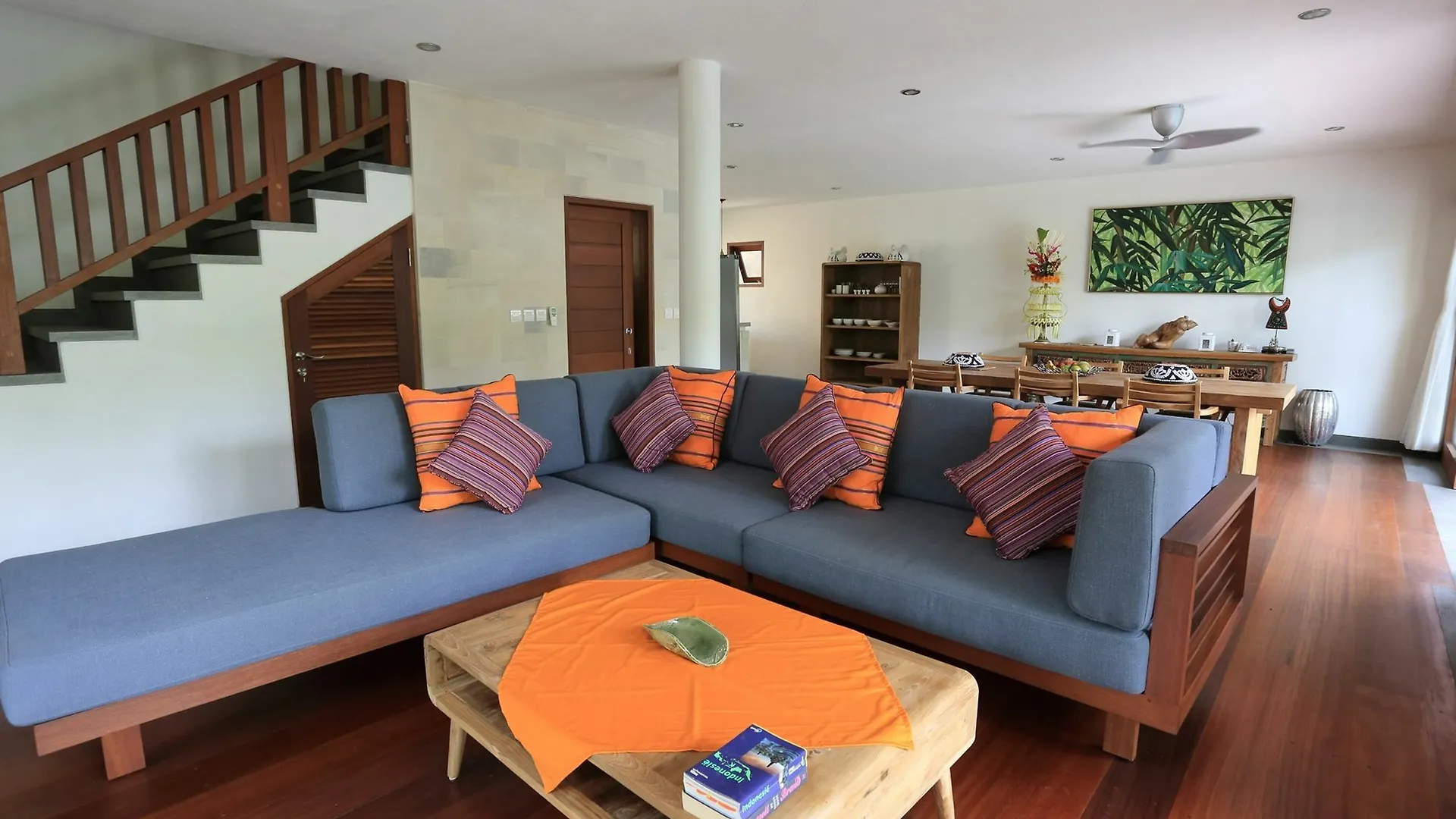 D'Legon Luxury Villas Убуд Индонезия